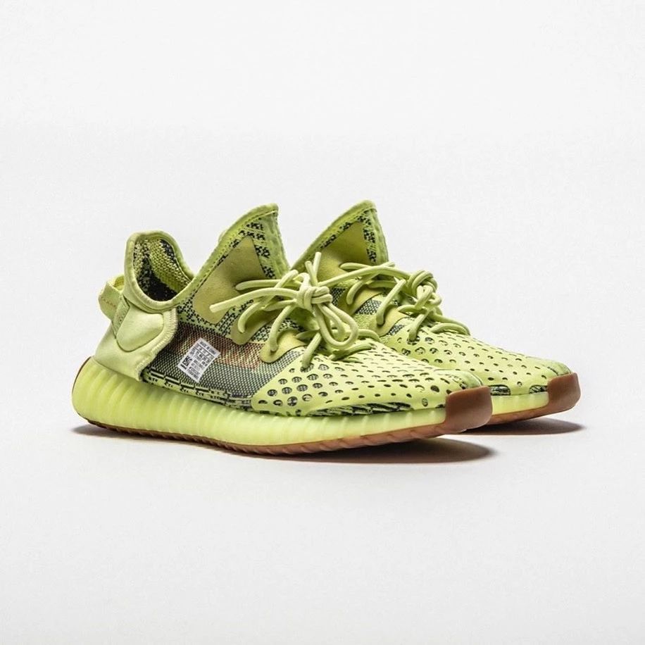 款式一模一样价格不一样的鞋,解构设计的爆款鞋