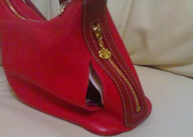 7岁男孩老喊肚子疼怎么回事,孩子坐长途车说肚子疼