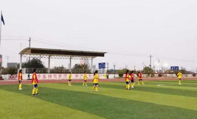 黄冈市第9届足球联赛冠军,湖北省黄冈市浠水县足球赛