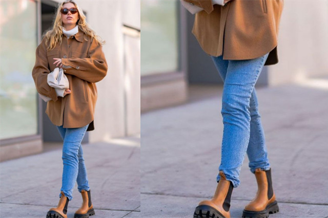 冬天别买浅色翻毛皮靴,冬天别再露脚脖