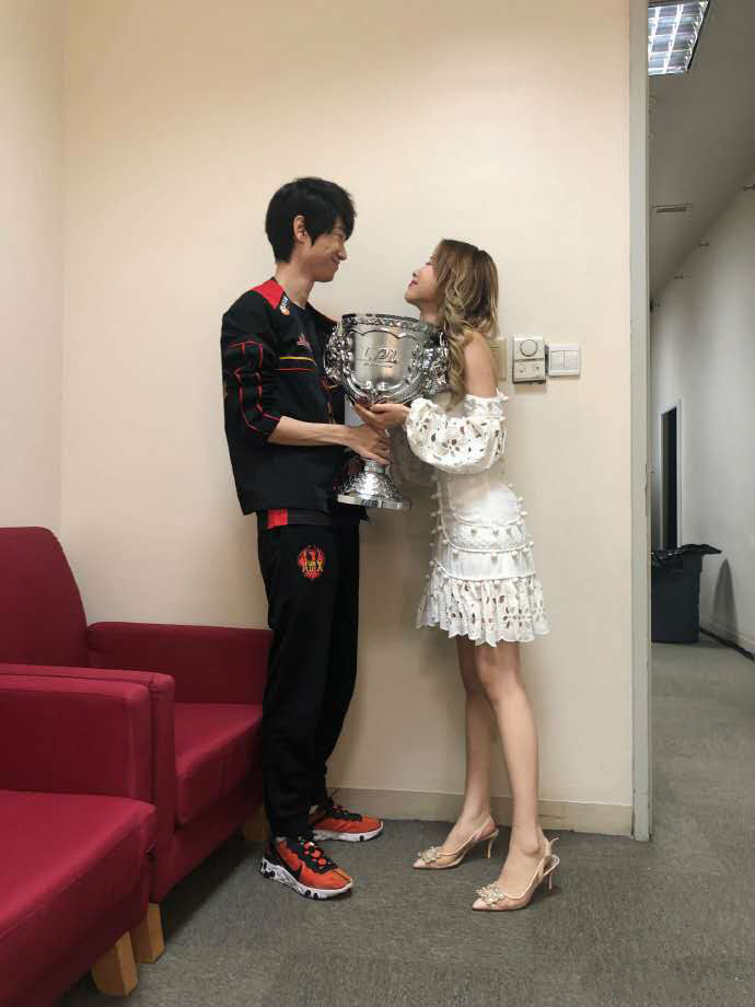 doinb韩服稀有皮肤,doinb说韩服皮肤贵