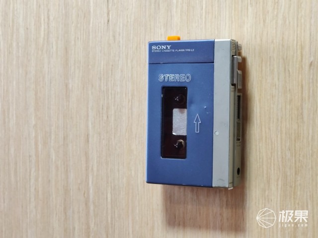 也就索尼敢了！4000多卖QQ音乐还不送会员，安卓MP3咋这么贵？