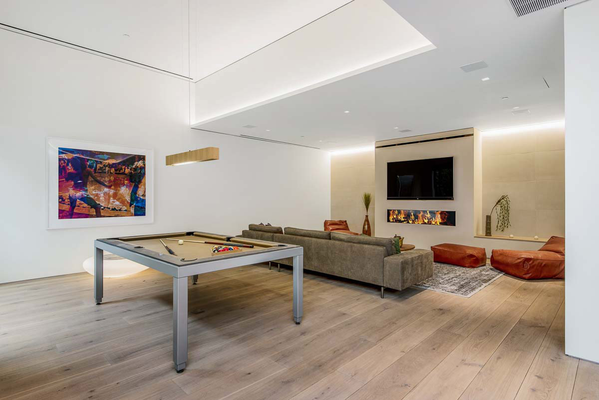 没有泳池的房子,没有泳池和花园的别墅