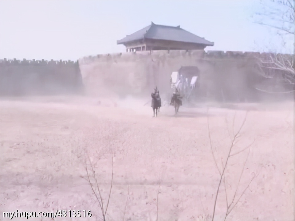 三国演义全集解说央视,三国演义连续剧片段赤壁鏖战