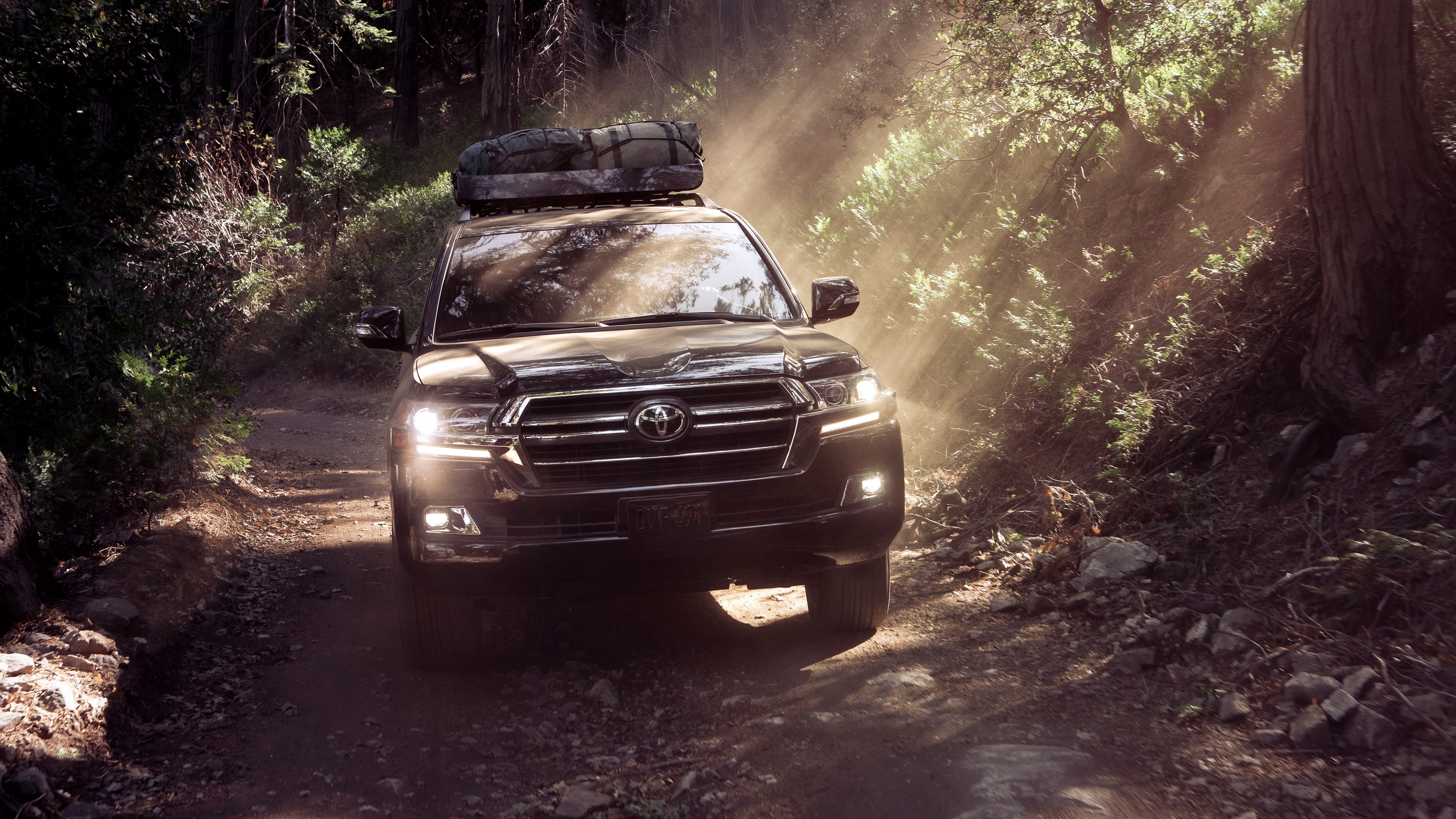 陆地巡洋舰v6和v8的动力区别,陆地巡洋舰2022款动力