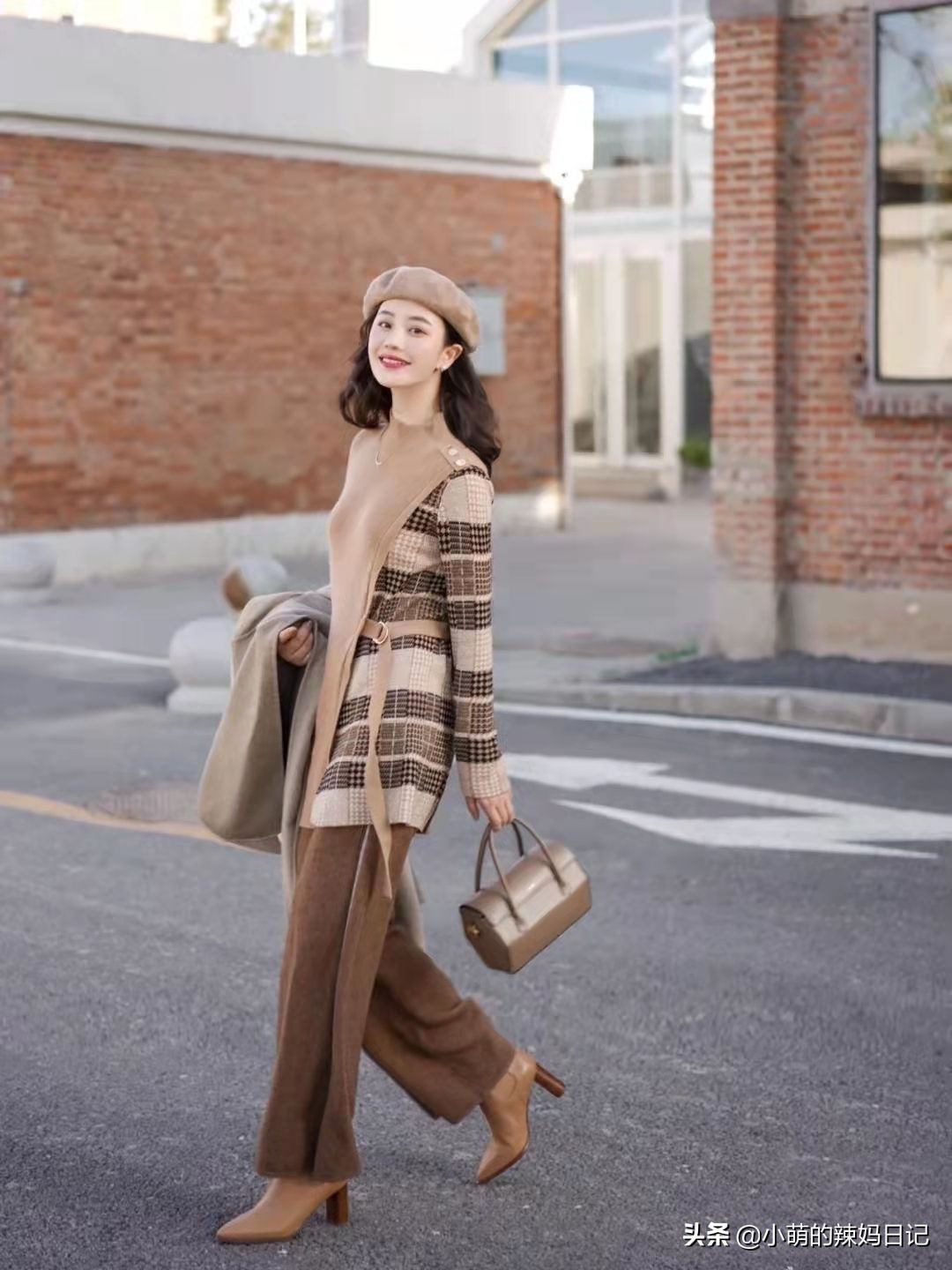 秋冬靴子推荐什么颜色,靴子穿哪种颜色洋气