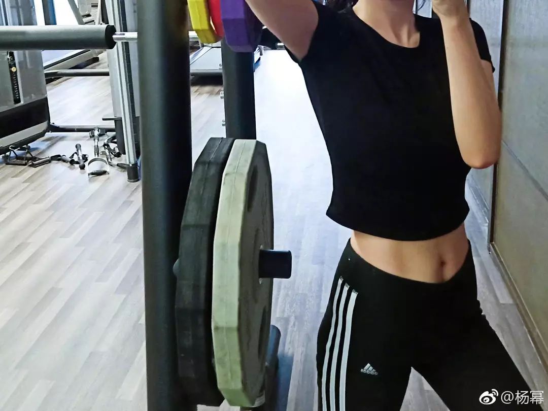 200多斤胖妻子减肥完美蜕变,体重100斤老婆