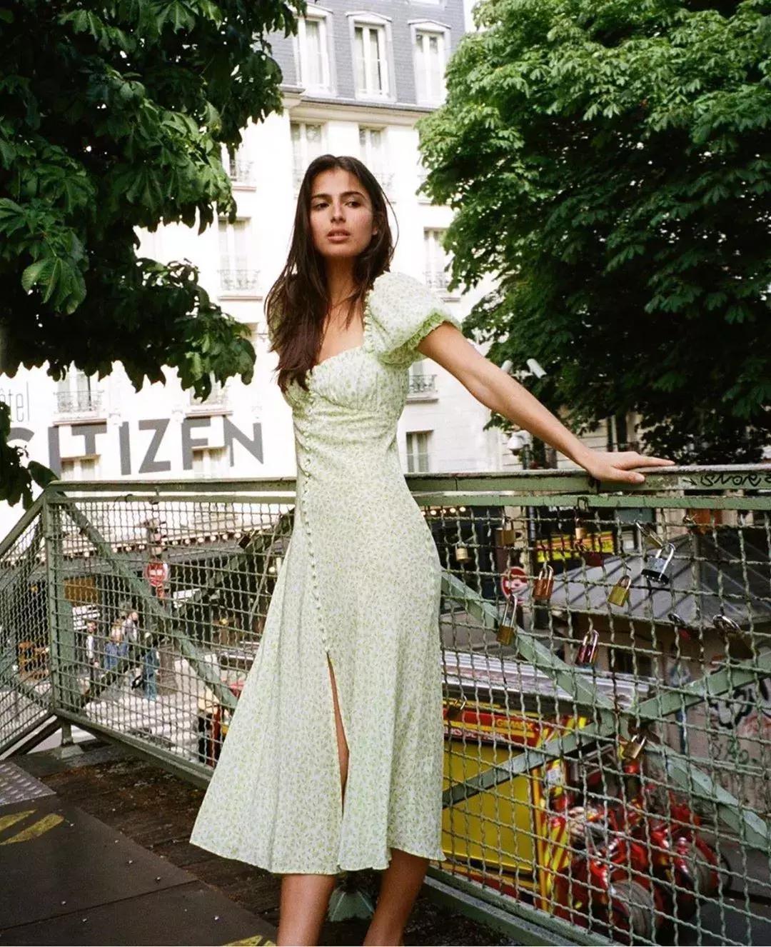 穿衣服少了都感觉瘦了,每次穿衣服的时候都觉得难受