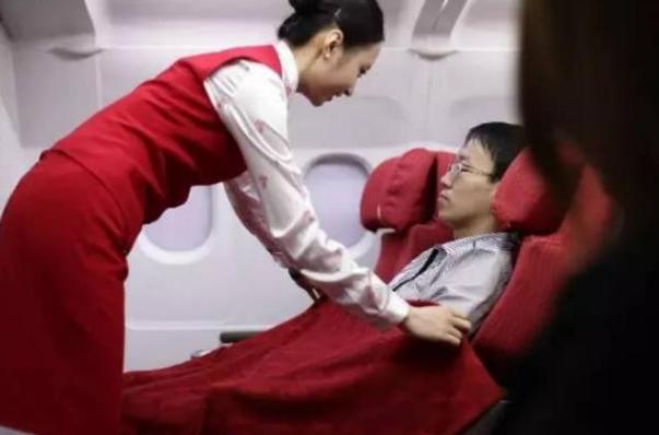 飞机上的3个隐藏服务,飞机上隐藏的4个服务