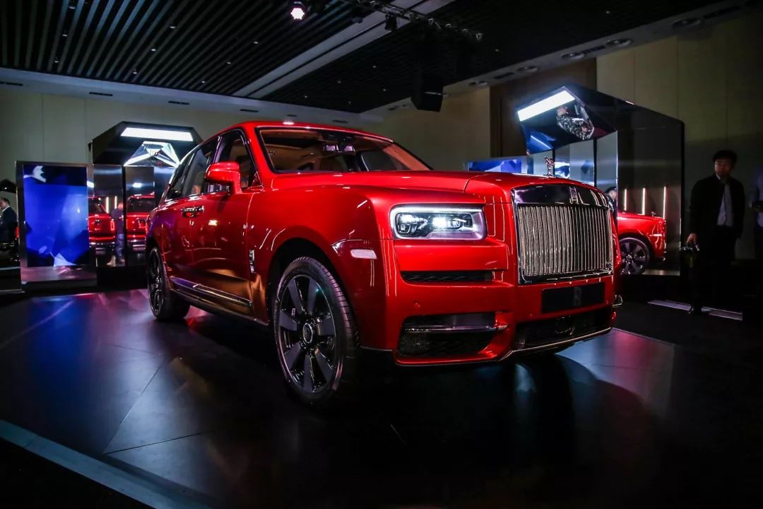 大大大大大汽车中的加特林，折合每平米近10万元的全尺寸SUV豪车