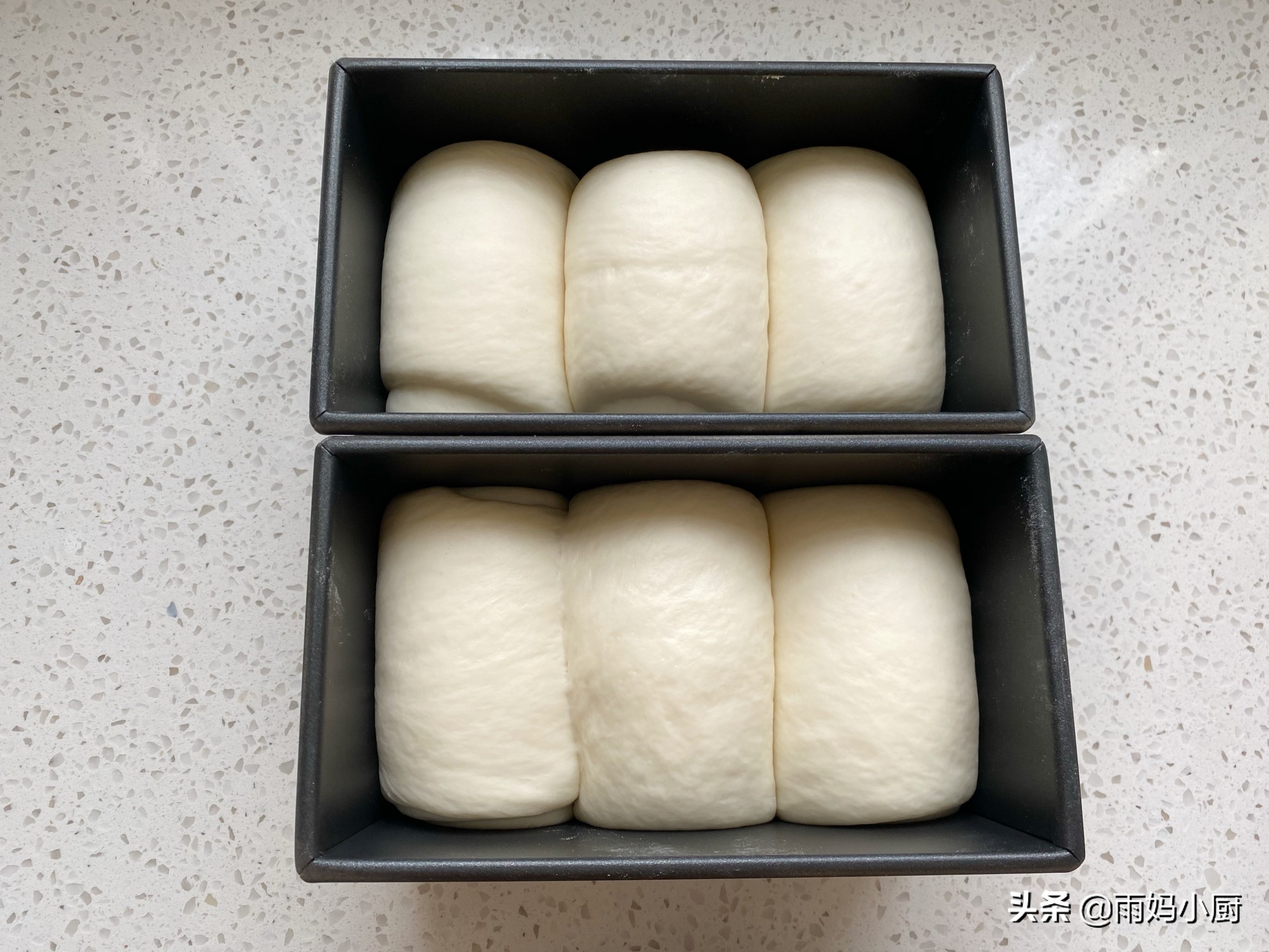 做面包最合适的室内温度,夏天做面包如何控制面团温度