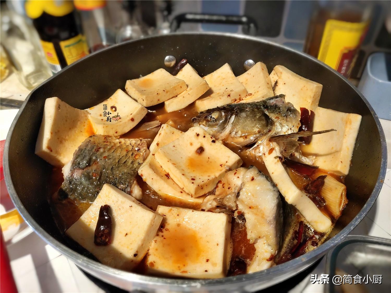 家常炖鱼简单又好吃的做法,家常炖鱼最正宗的做法大全