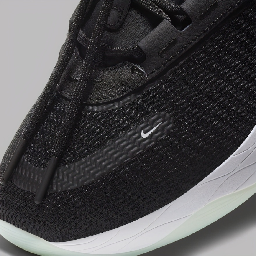 新品合集！KD13联名太心动，休闲鞋帅过椰子，耐克有点意思