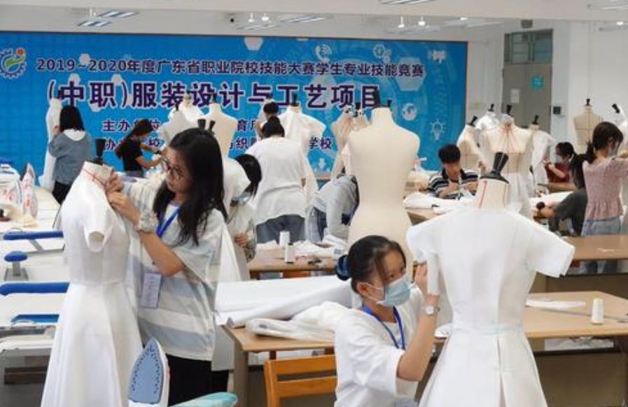 中考失利选择职高就没有前途吗,中考落榜读职高靠谱吗