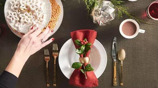 餐厅上菜妙招,餐厅上菜技巧