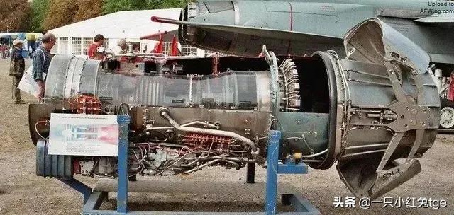 缇庡啗绌哄啗瑁呭澶у叏,閭ｄ簺骞村厰瀛愭悶鍒扮殑瑁呭