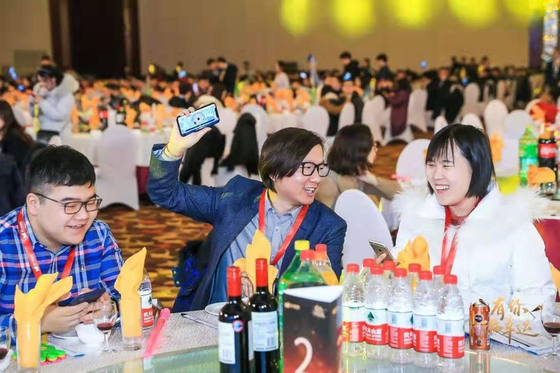 微会动高级版平台40余种微信大屏互动功能产品助力企业市场活动