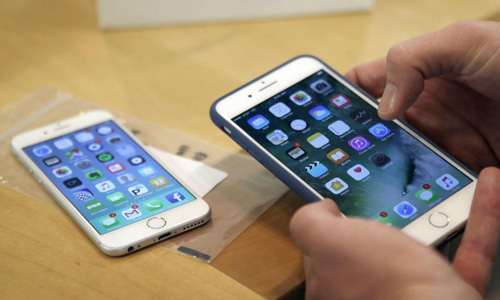 iphone7p和8p屏幕,iphone7p屏幕爆了换要多少钱