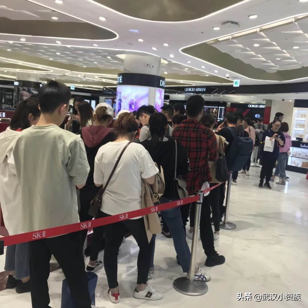 闺蜜哭了我应该做什么,闺蜜哭了我要怎么安慰