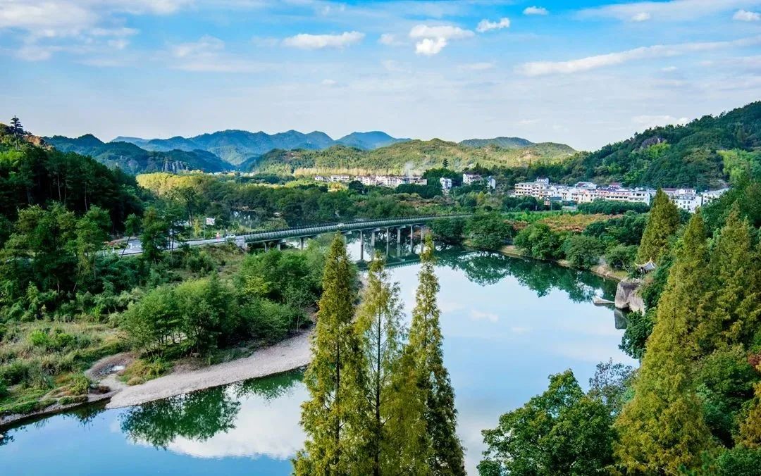 缙云仙都仙剑取景照,仙剑古镇取景地在哪