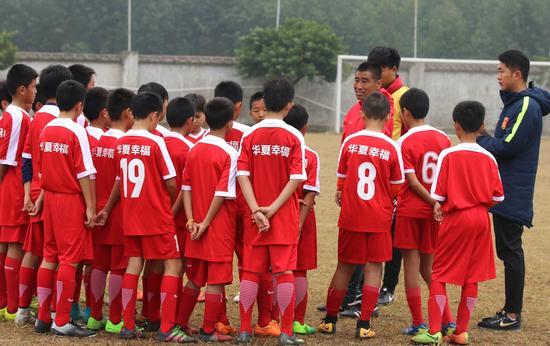 杨戟专访完整版,杨戬谈恒大视频