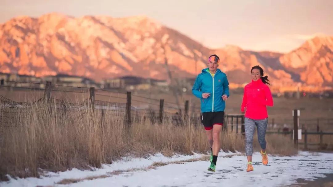 天冷长跑抽筋,冬季跑步出现抽筋