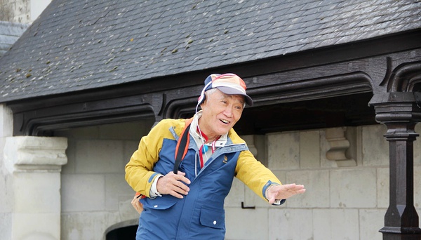 让陈道明弯腰的牛犇到底有多牛,陈道明对牛犇尊敬吗