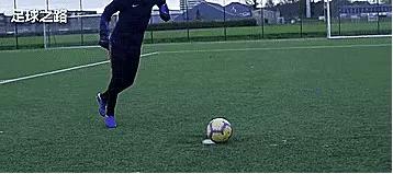 足球罚点球教学,足球点球技巧教学小学生