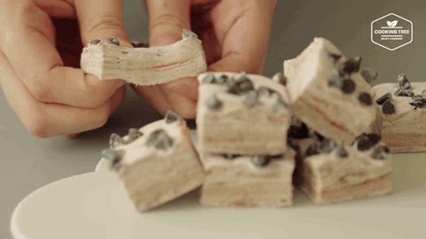 这次，韩国私房又研发新款网红小单品！巧克力流沙款哦