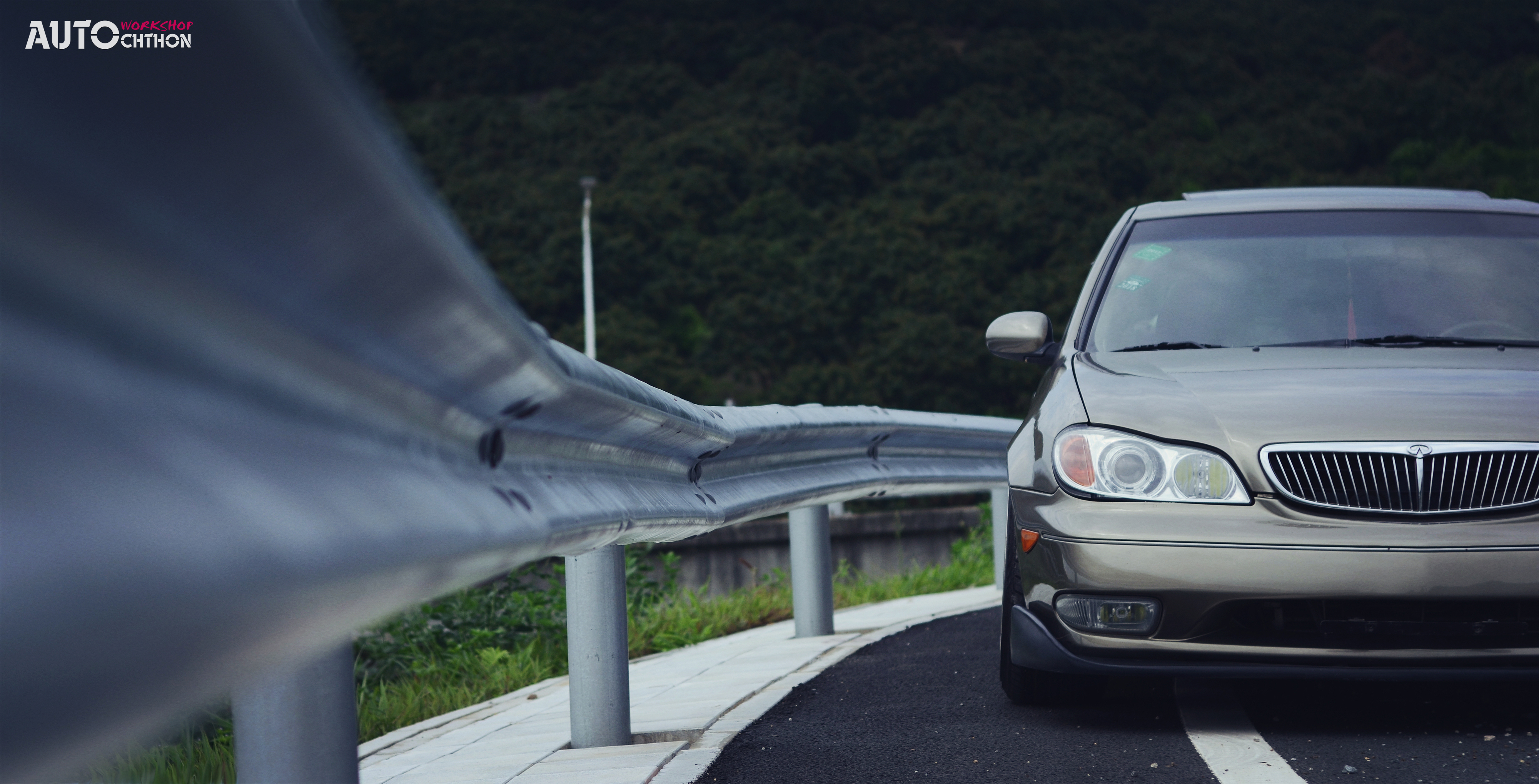 与爸爸一起玩遥控越野车,和父亲一起玩赛车游戏