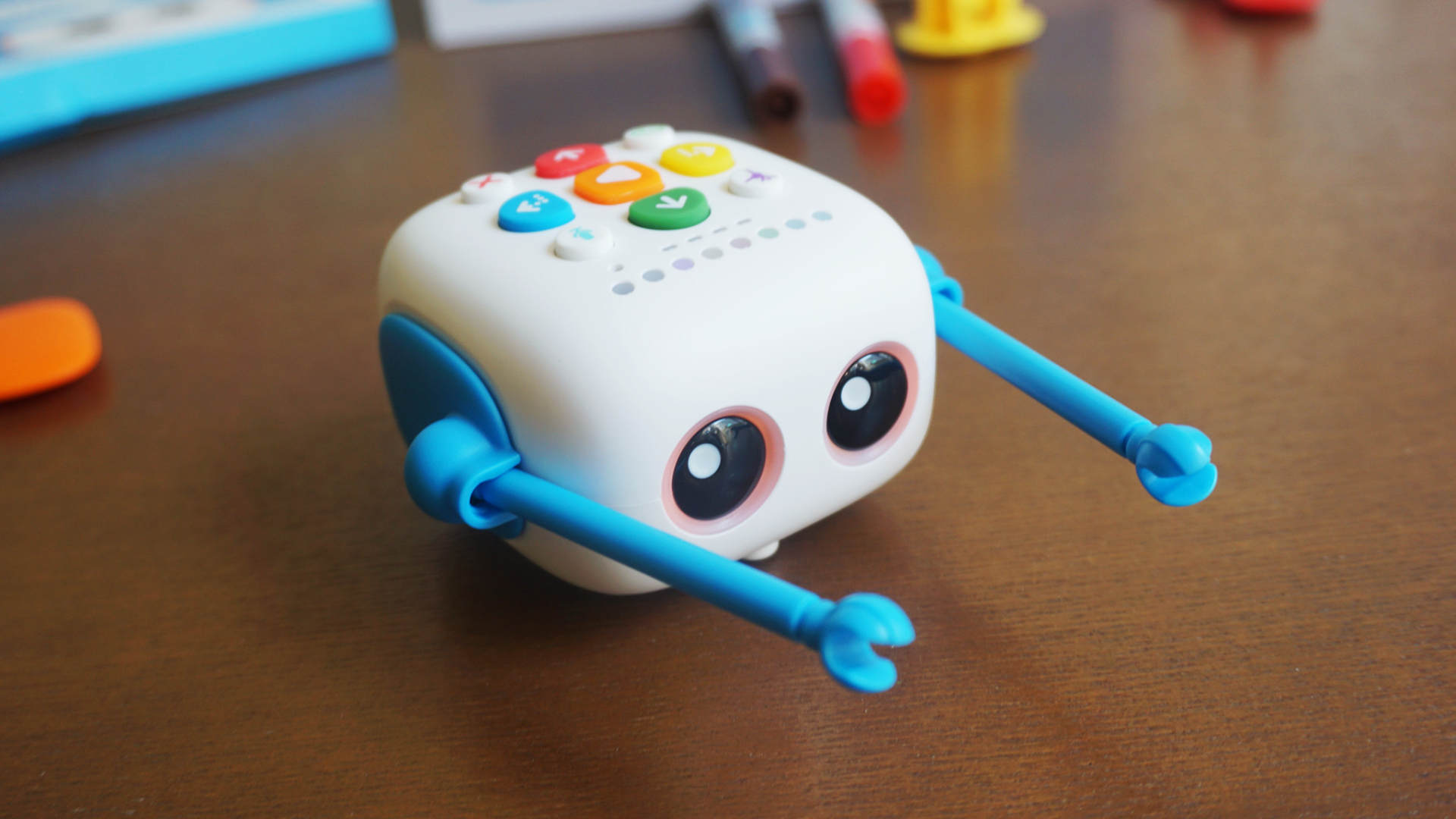 小q编程机器人,玛塔小q编程机器人介绍