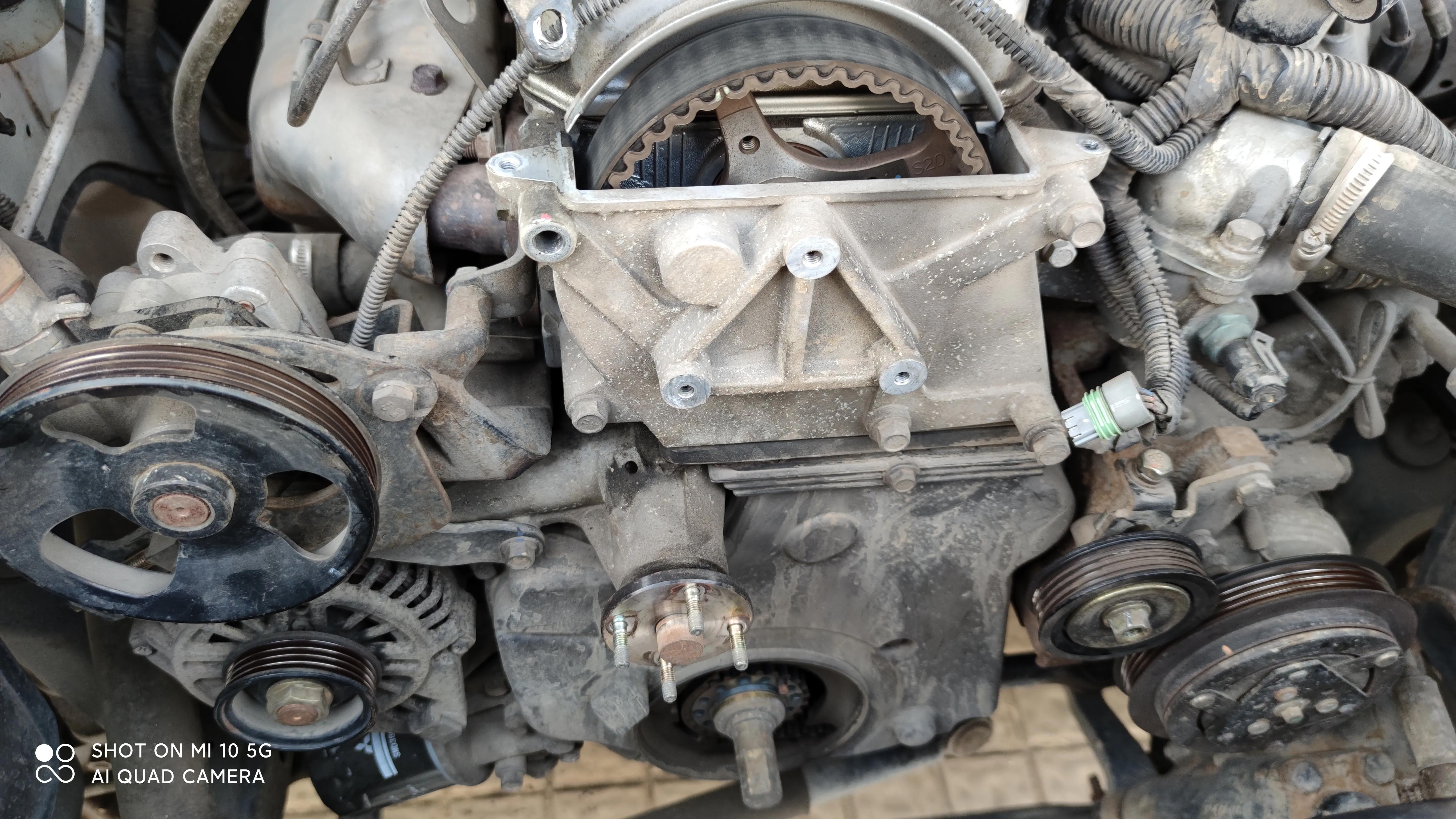 车主壮着豹子胆自己动手更换正时皮带，过程还算顺利