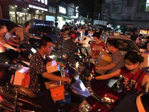 我在莆田花了2000元买了双真鞋，8个人中有7个说我是不是疯了！