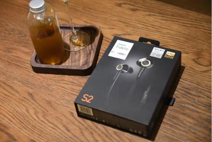 飞利浦fidelio耳机推荐,小身材大能量的音响