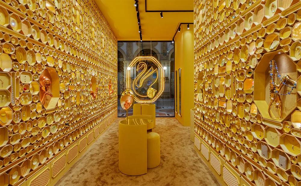 施华洛世奇换logo了吗,施华洛世奇换logo了