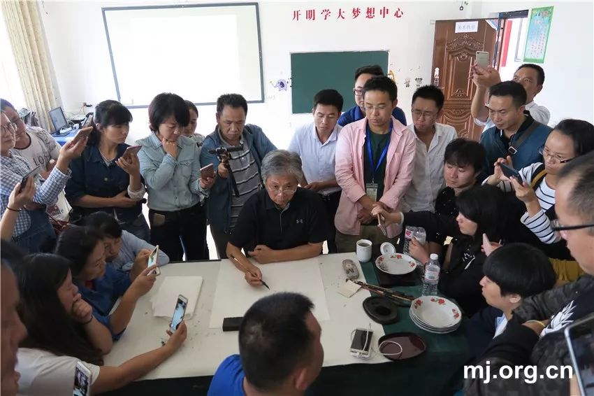 扶贫日总结,扶贫日新闻稿