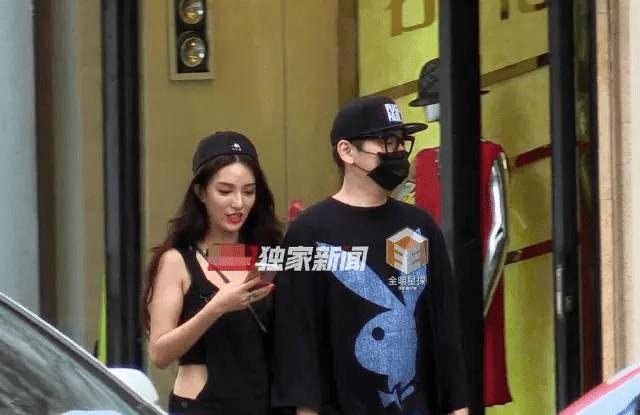 钱枫绯闻女星,钱枫和两个美女相亲