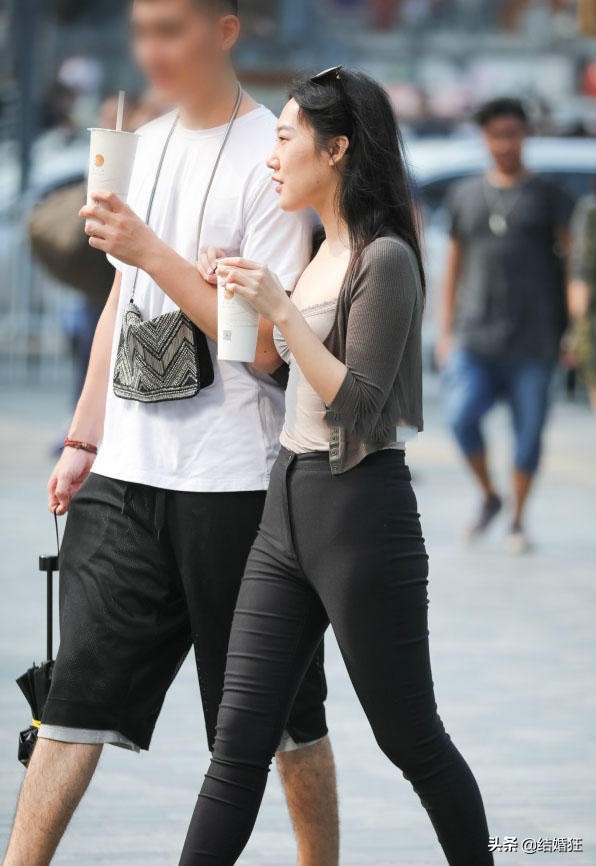 正确的追女孩子的方式方法,教你怎样追女孩子的方法和技巧