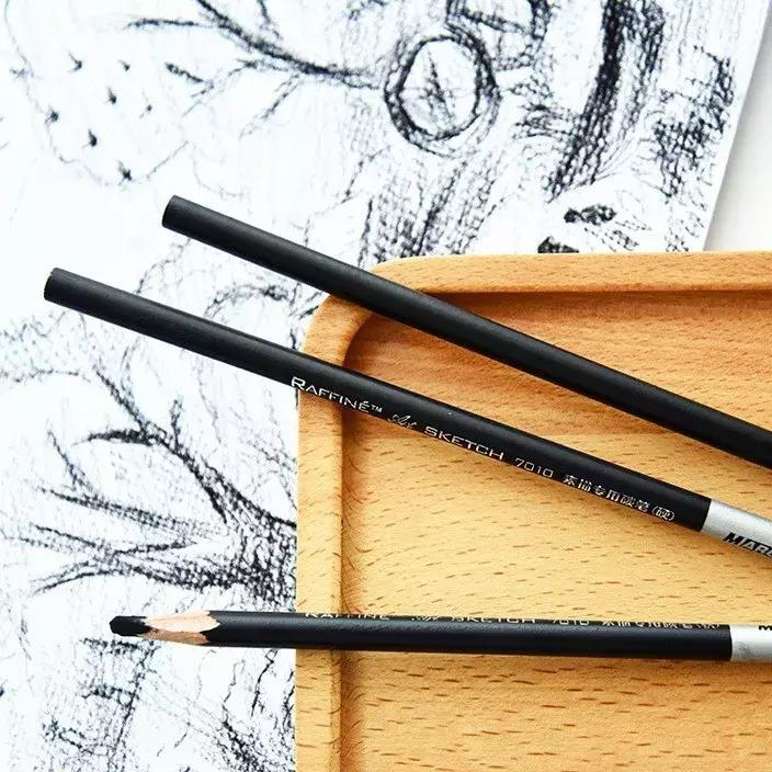 如何用一支炭笔表现素描的结构和质感?一篇告诉你