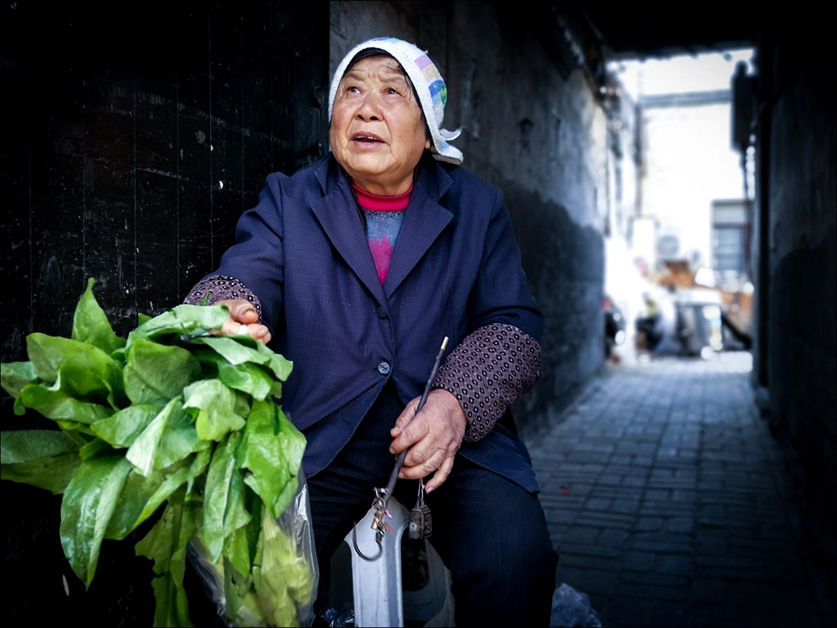 华为p30和华为p10plus谁好,华为p30系列发布