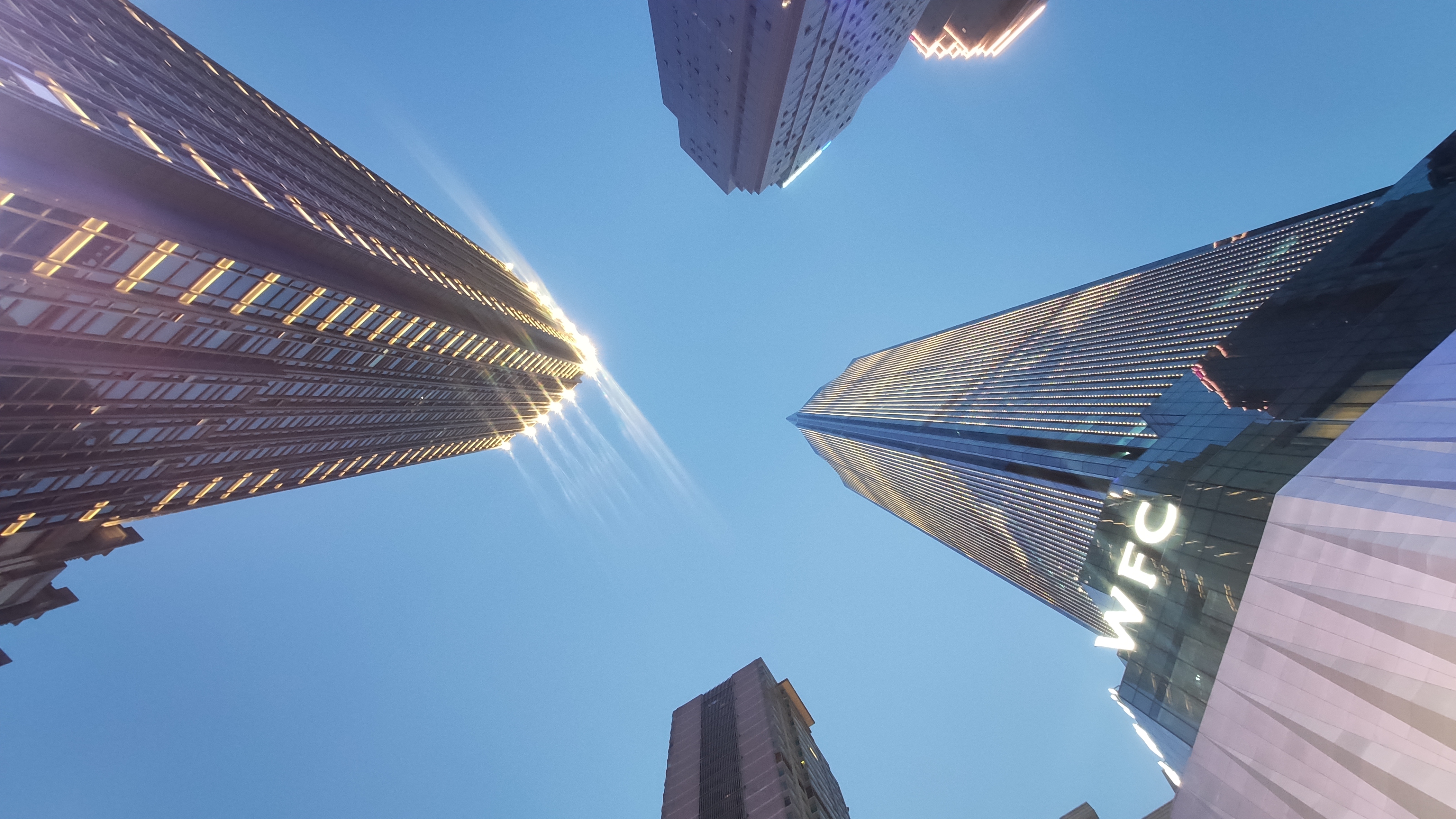 山城重庆的夜别样的美,重庆四天三夜