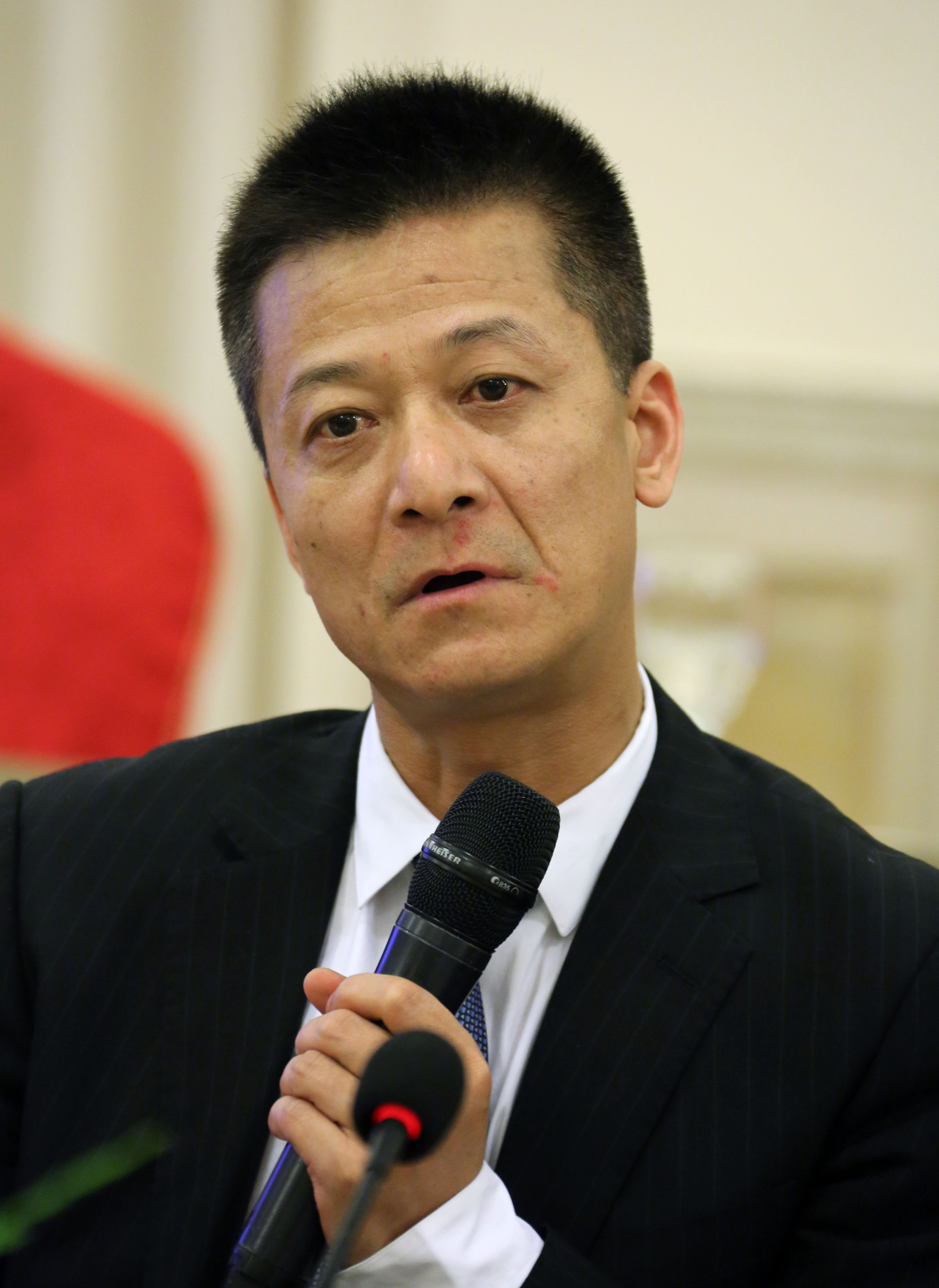 百亿权健帝国倒了，但还有多少“传销”保健品在骗财害命？