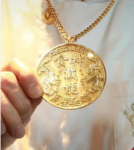 周星驰食神经典照片,周星驰食神幕后的秘密