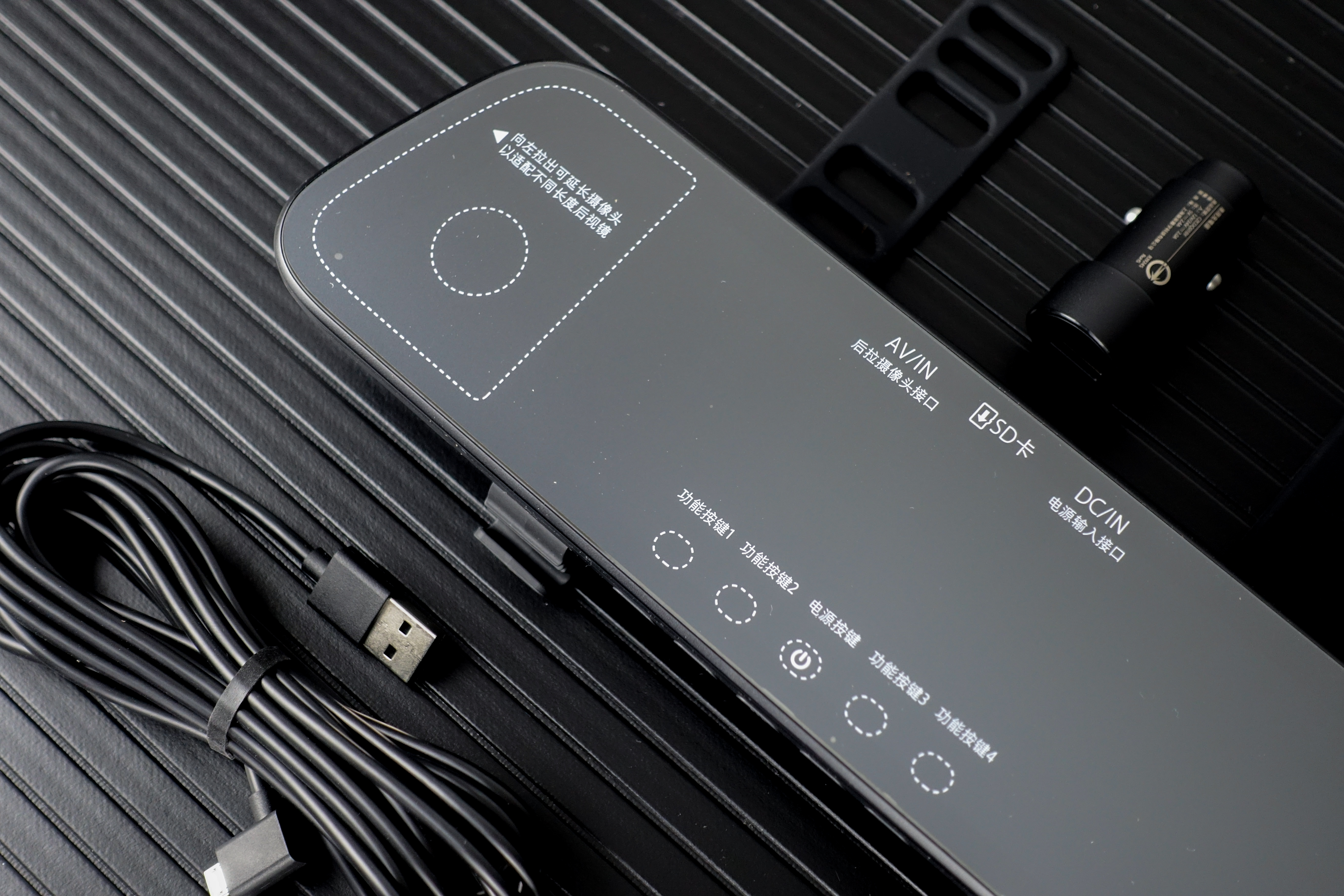 雨天流媒体摄像头看不清,前后双摄记录仪雨天效果