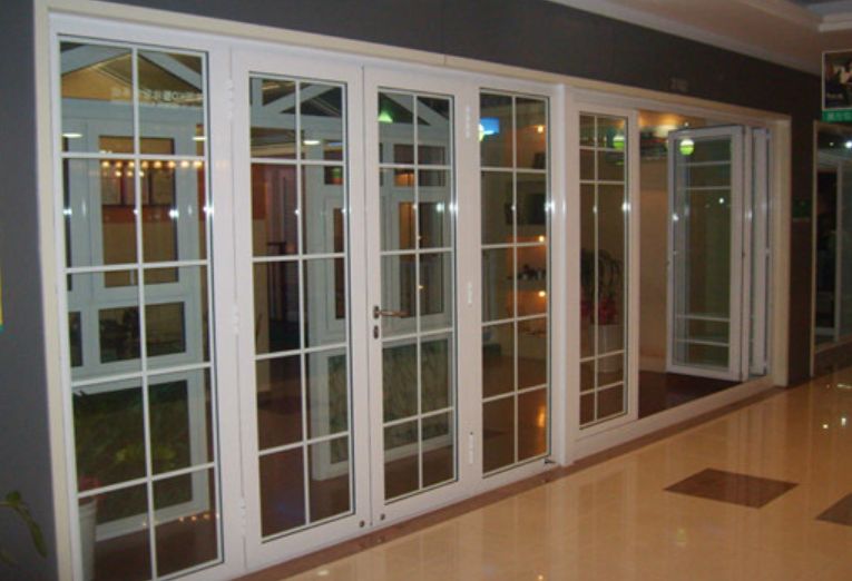 如何清洗塑钢门窗,如何保养门窗推拉门