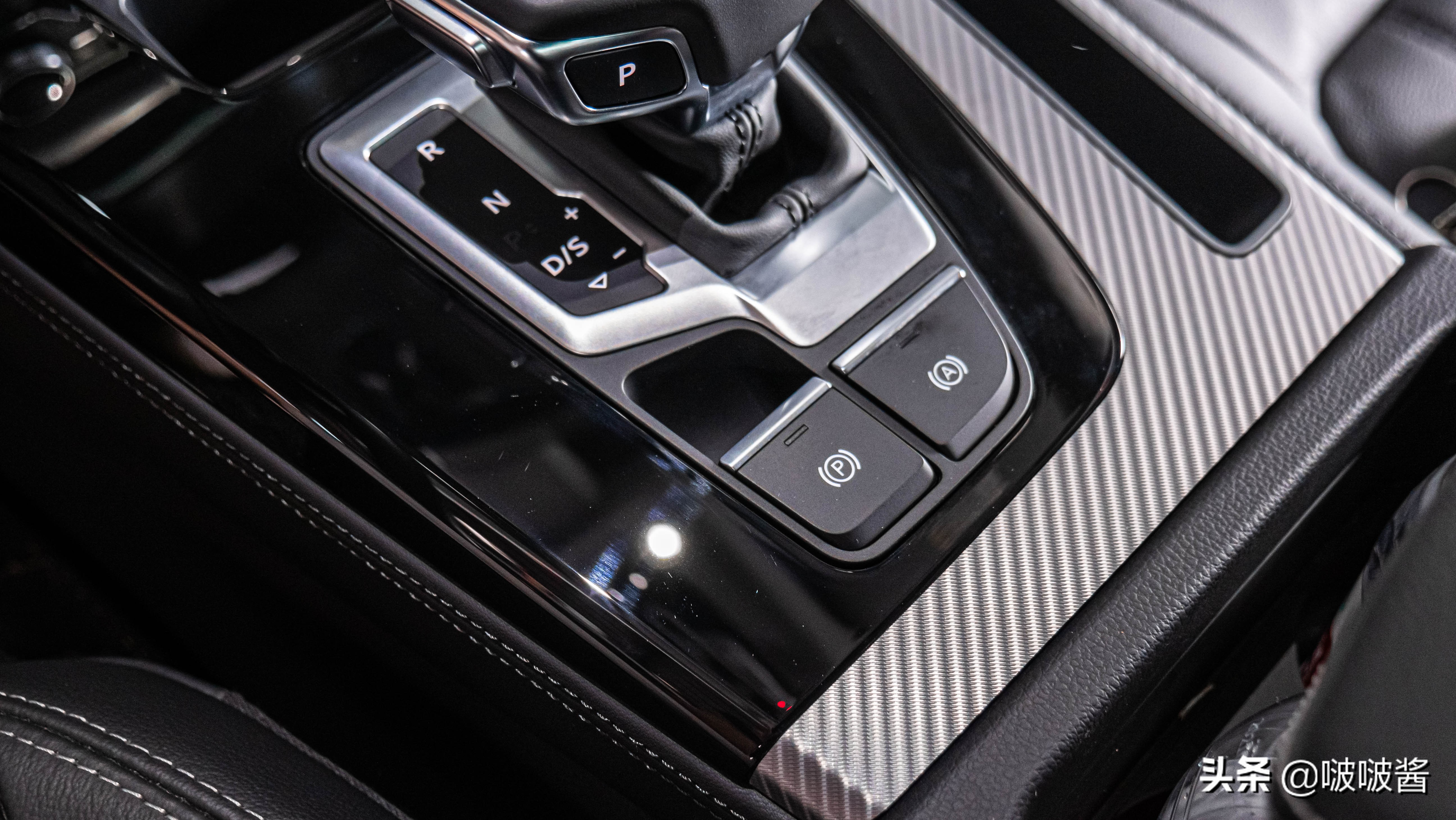 奥迪q5l换中控屏,奥迪q5l升级中控大屏多少钱