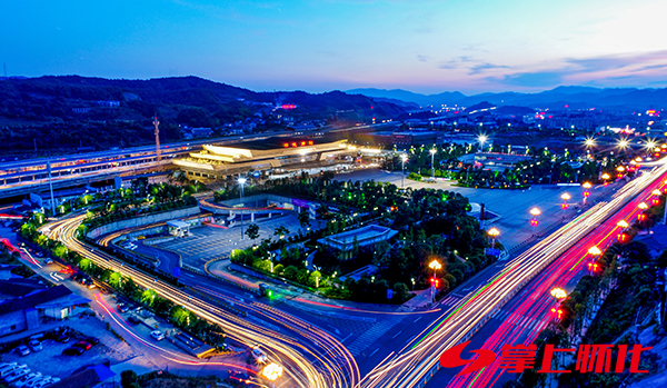 铁路见证祖国光辉,铁路见证中国梦