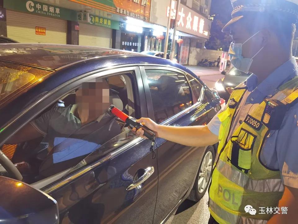 安全生产月宣传行车安全,安全生产月安全用电宣传