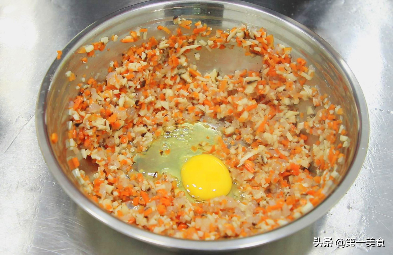 又酥又脆煎饼的家常做法,大厨做煎饼果子的配方教程