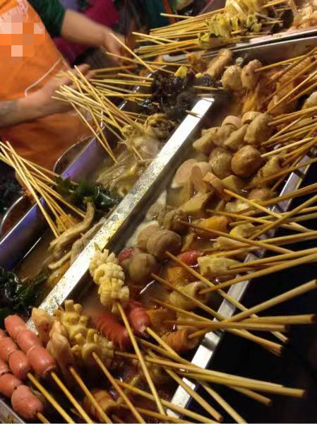 自制路边摊麻辣串,盂县麻辣串路边摊